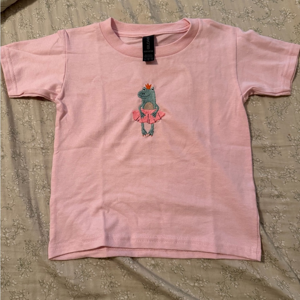 Gildan Pink Kids T-Shirt embroidered tshirt